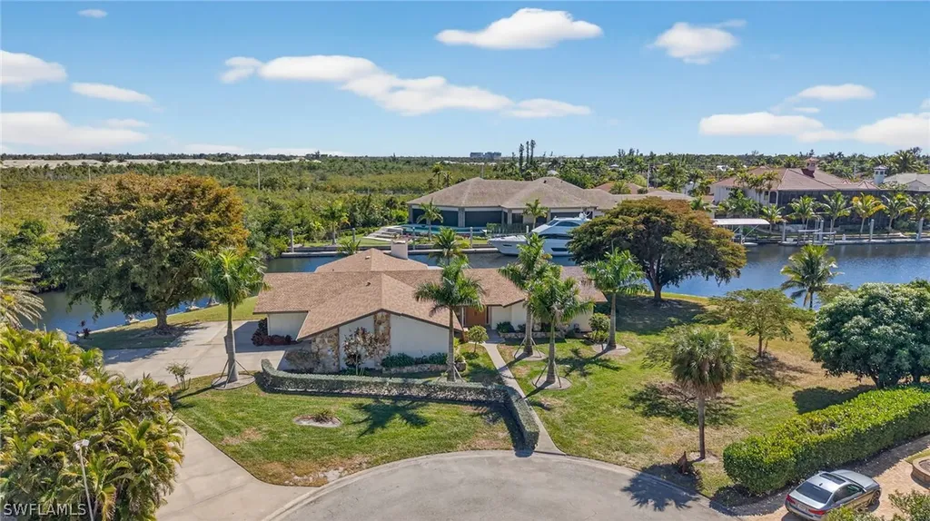 6824 Danah Court Fort Myers FL 33908