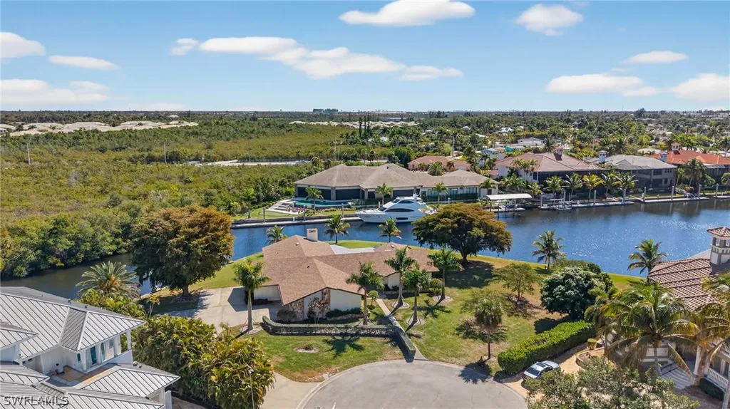 6824 Danah Court Fort Myers FL 33908