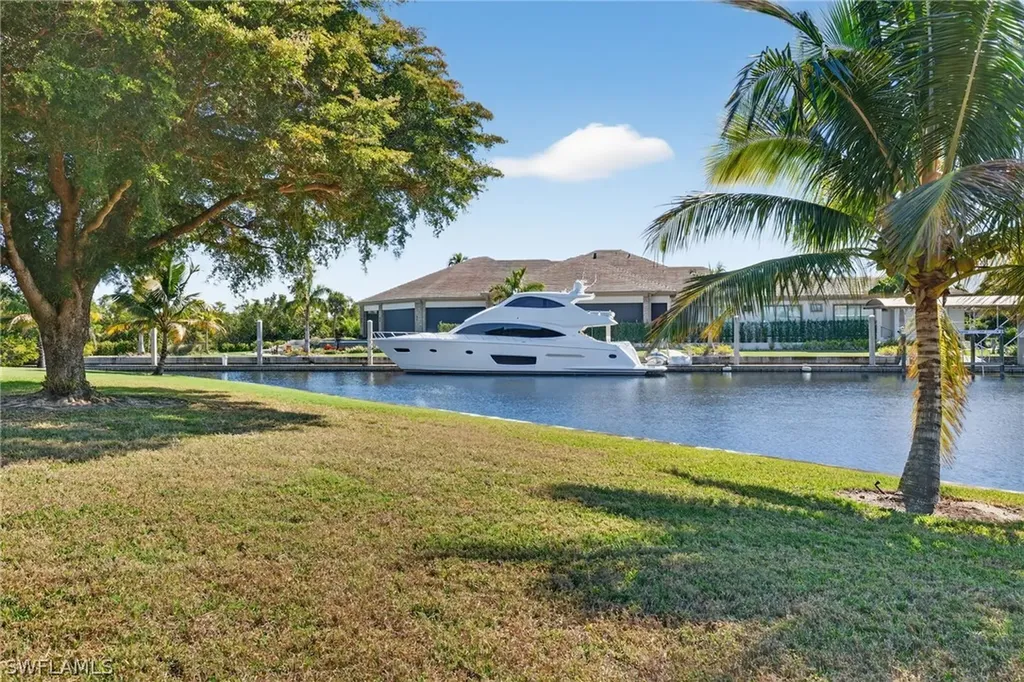 6824 Danah Court Fort Myers FL 33908