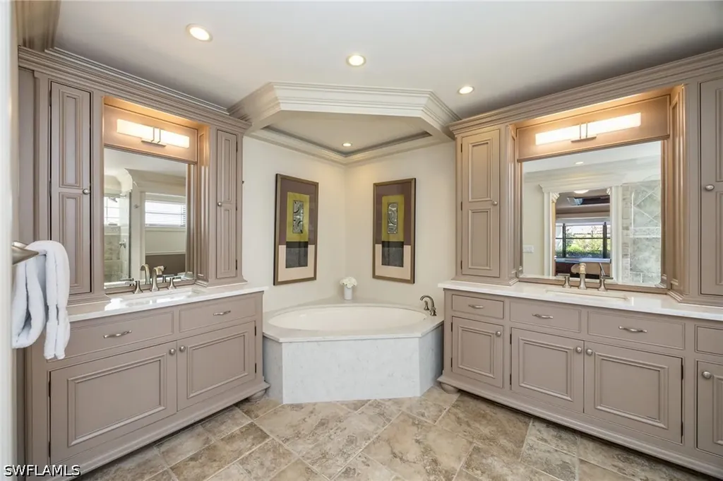 158 Cypress View Drive Naples FL 34113