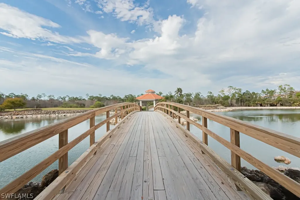 7625 Arbor Lakes Court Naples FL 34112