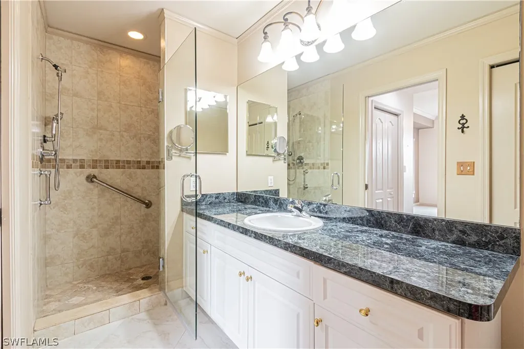 7625 Arbor Lakes Court Naples FL 34112