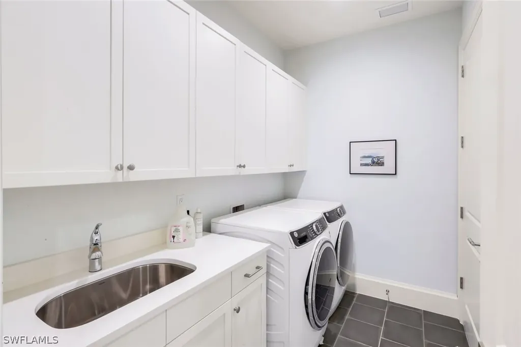 16320 Corsica Way Naples FL 34110