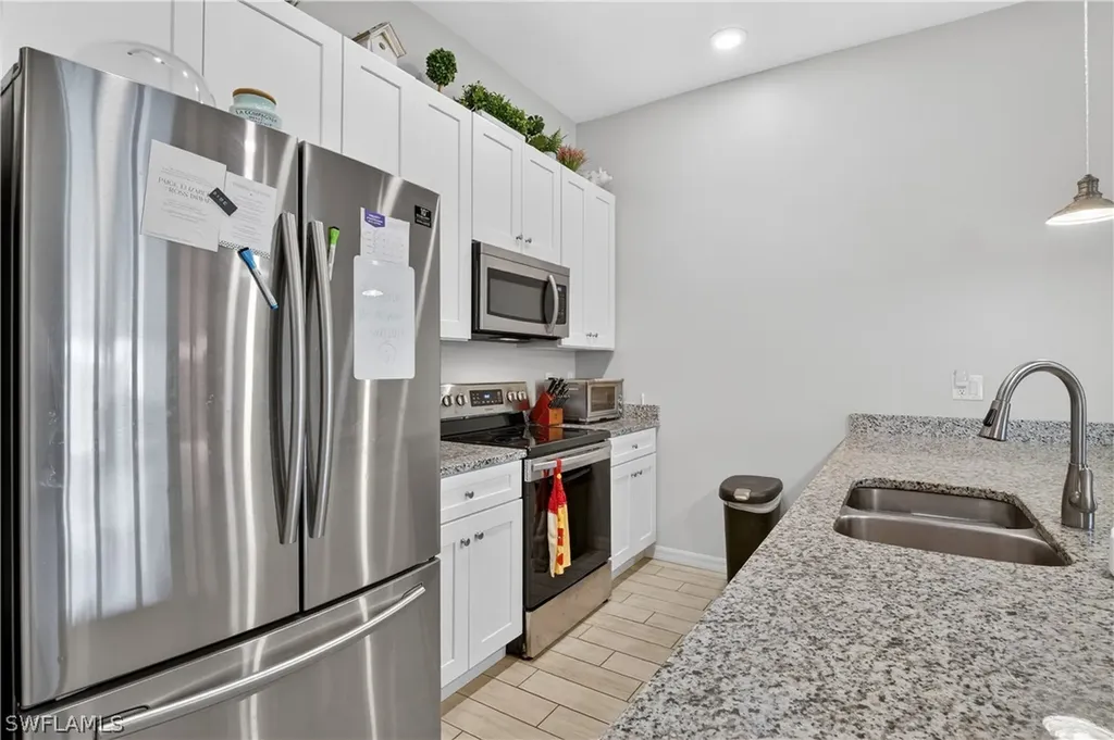 3415/3417 SW 8th Place Cape Coral FL 33914