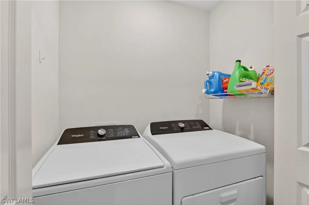 3415/3417 SW 8th Place Cape Coral FL 33914