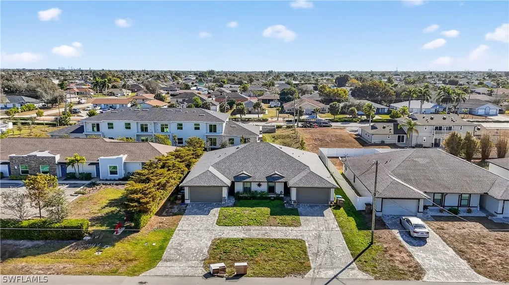 3415/3417 SW 8th Place Cape Coral FL 33914