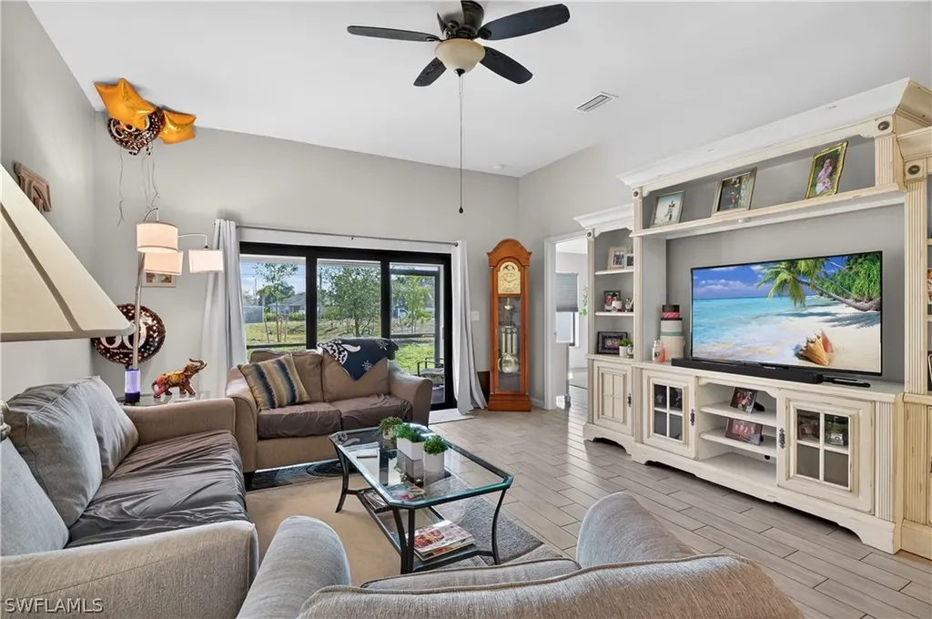 3415/3417 SW 8th Place Cape Coral FL 33914