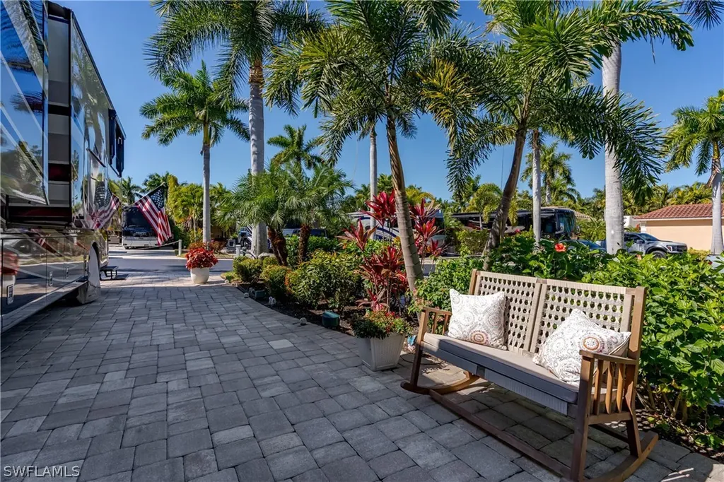 13583 Snook Circle Naples FL 34114