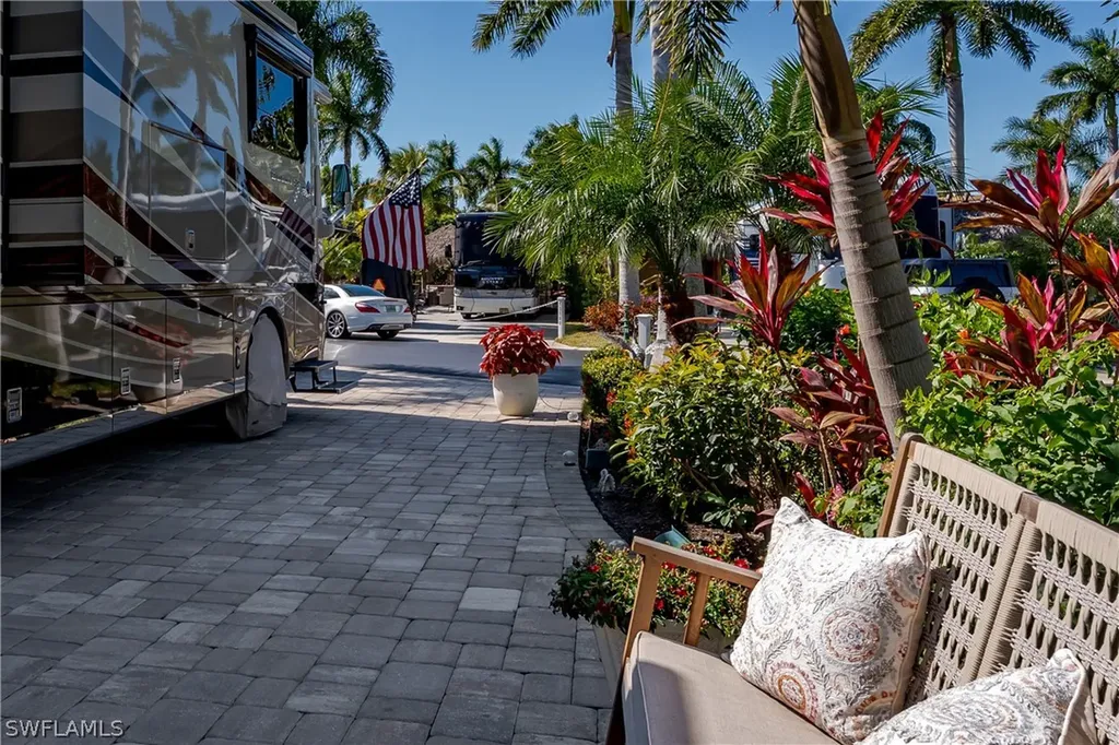 13583 Snook Circle Naples FL 34114