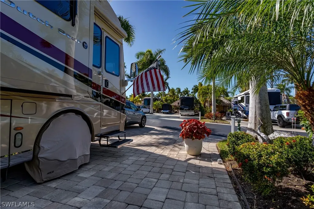 13583 Snook Circle Naples FL 34114