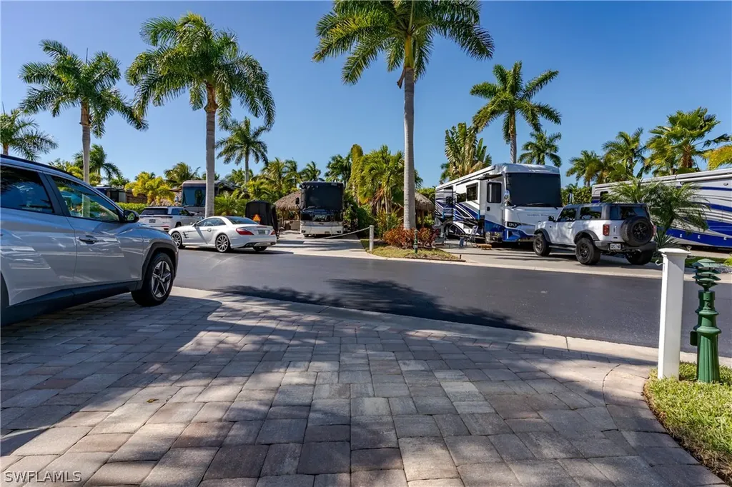 13583 Snook Circle Naples FL 34114