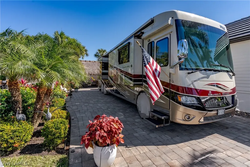 13583 Snook Circle Naples FL 34114