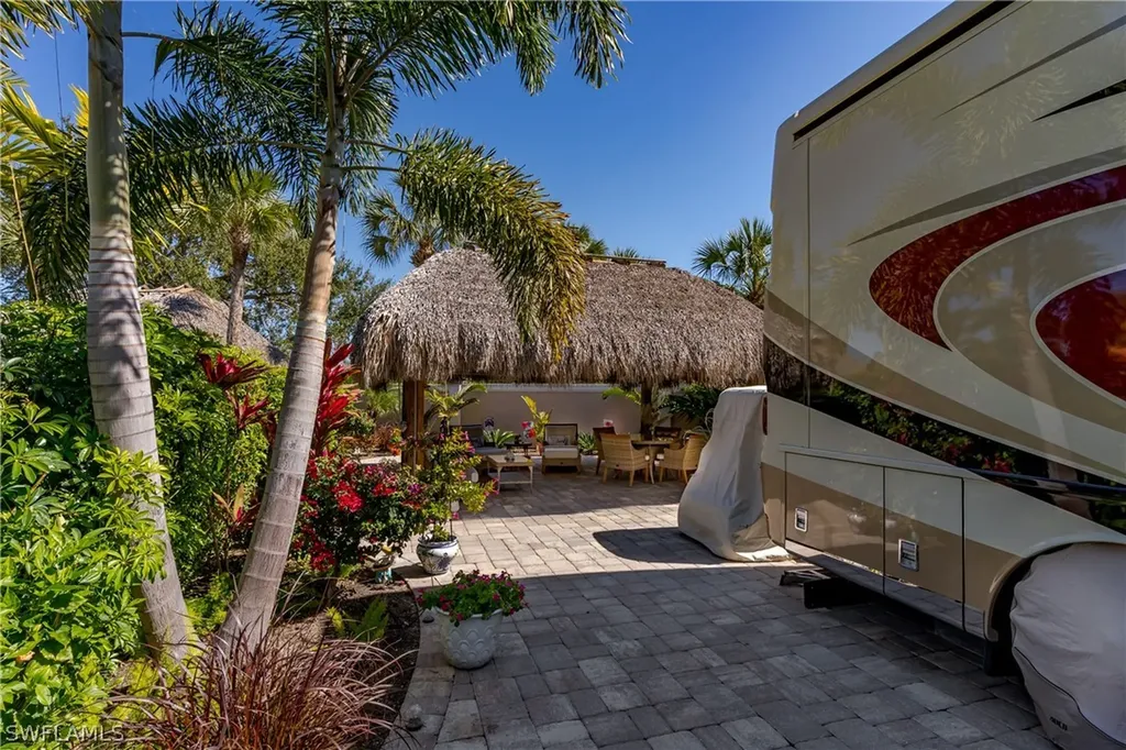 13583 Snook Circle Naples FL 34114