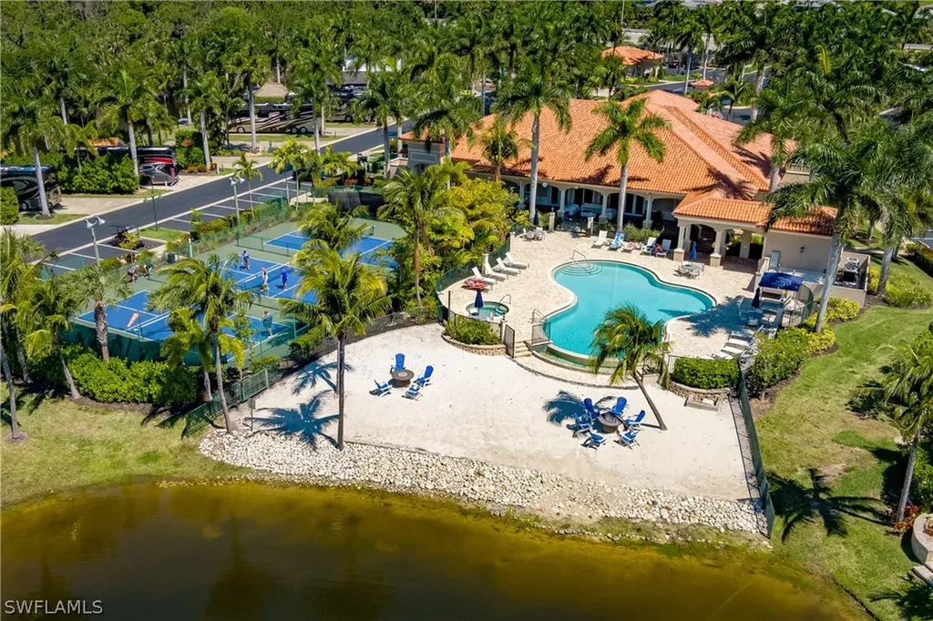 13583 Snook Circle Naples FL 34114