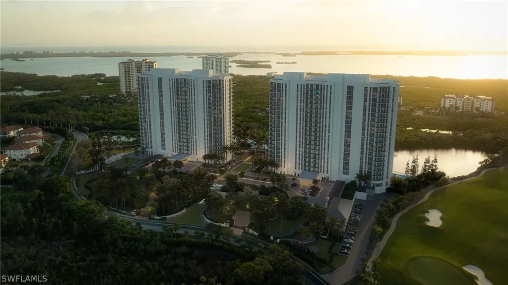4810 Pelican Colony Bonita Springs FL 34134