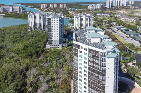 445 Cove Tower Drive Naples FL 34110