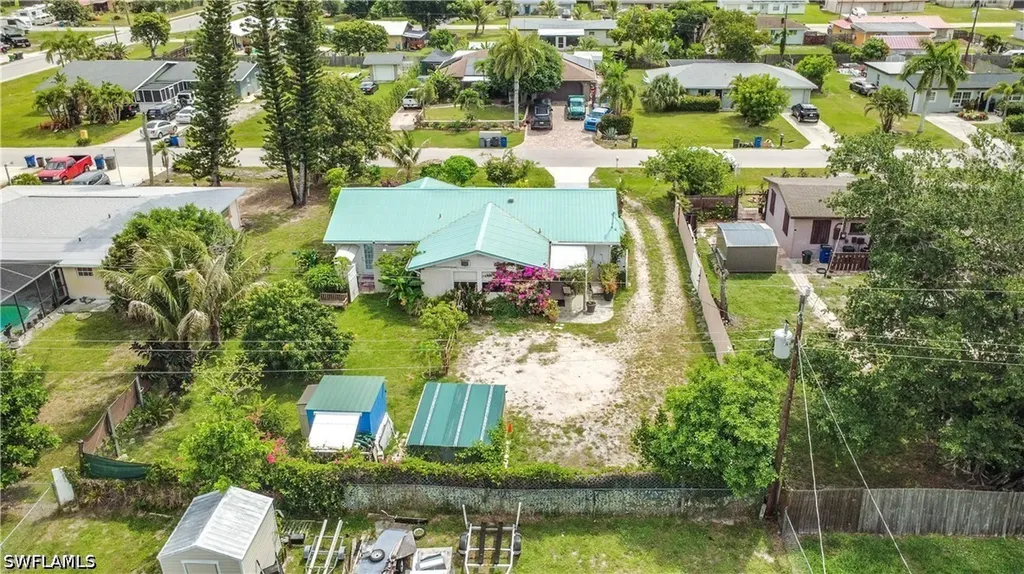 18568 Flamingo Road Fort Myers FL 33967