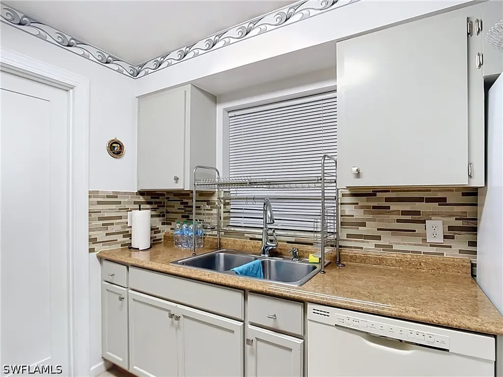 18568 Flamingo Road Fort Myers FL 33967