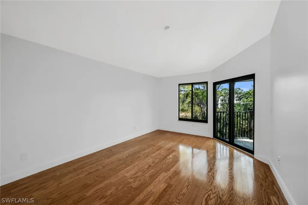 27008 Oakwood Lake Drive Bonita Springs FL 34134