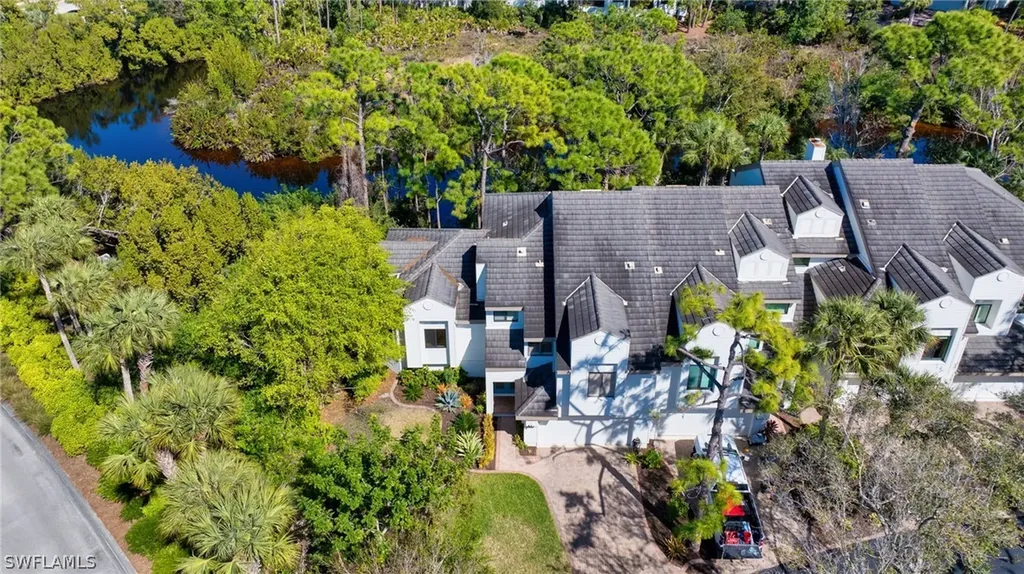 27008 Oakwood Lake Drive Bonita Springs FL 34134