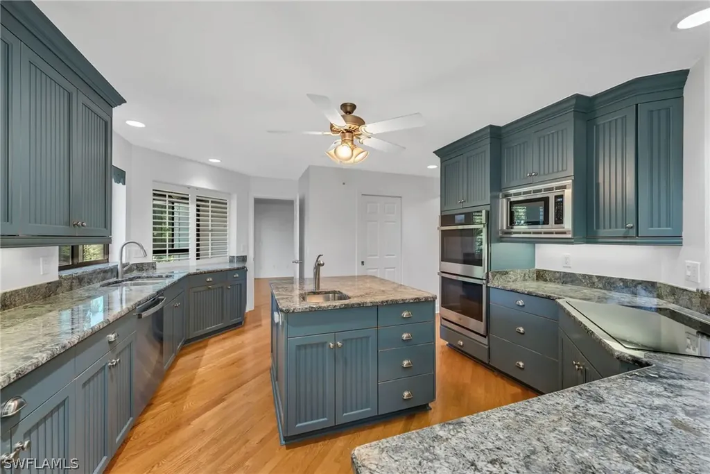 27008 Oakwood Lake Drive Bonita Springs FL 34134