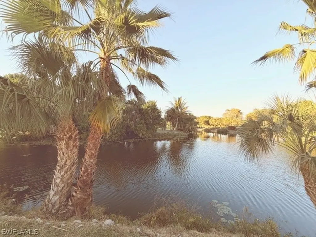 925 Palm View Drive Naples FL 34110
