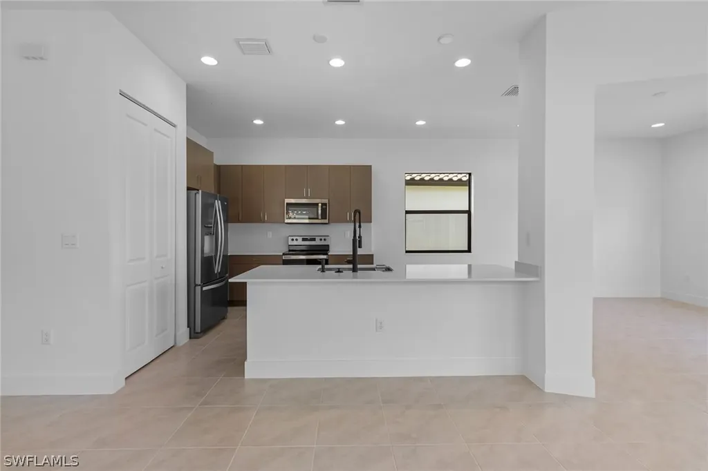 5693 Cassidy Lane Ave Maria FL 34142