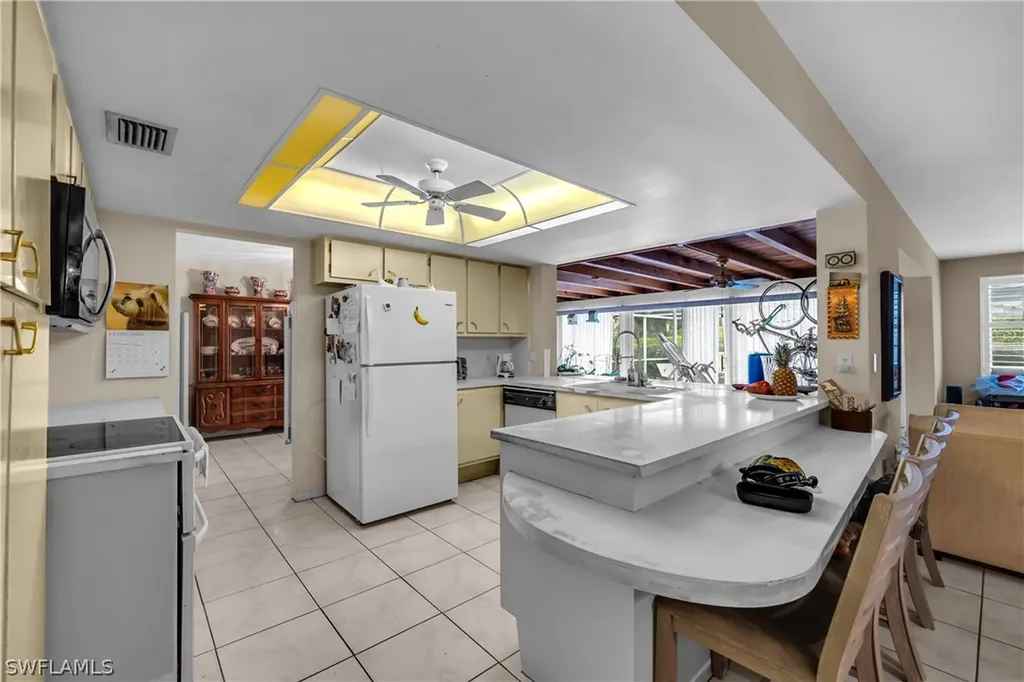 690 Murex Drive Naples FL 34102
