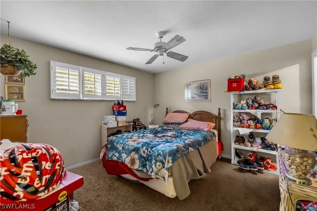 690 Murex Drive Naples FL 34102