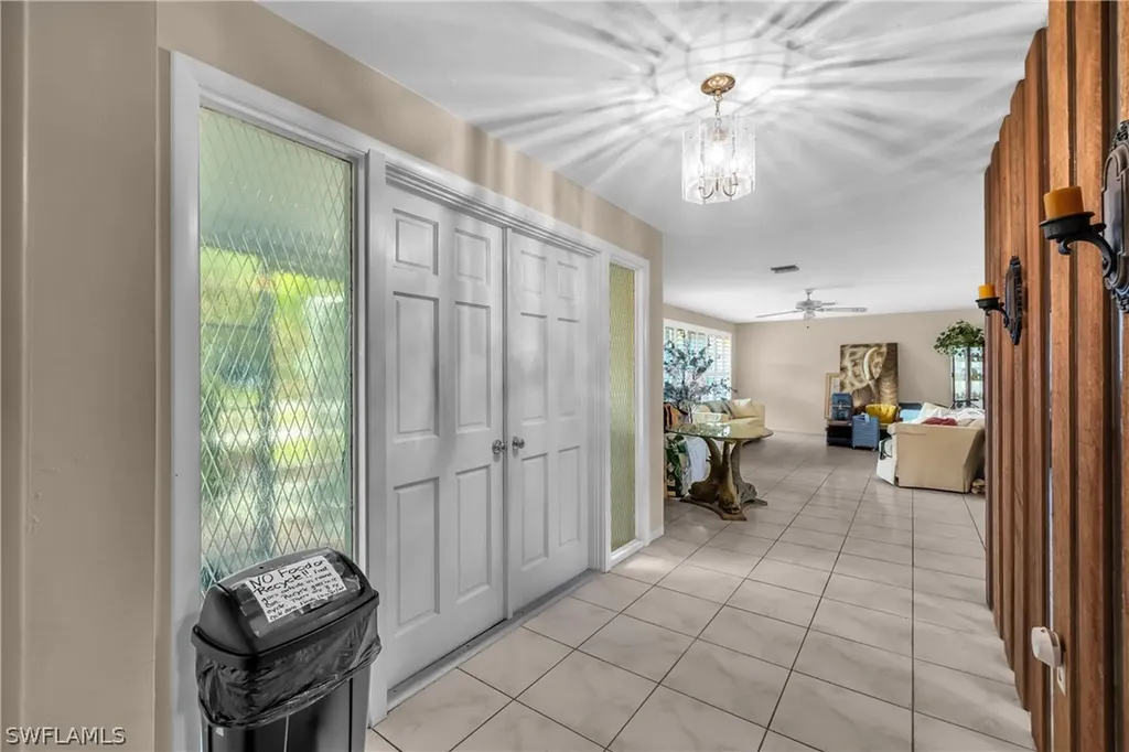 690 Murex Drive Naples FL 34102