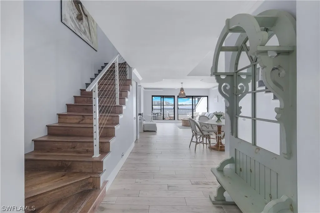 410 La Peninsula Boulevard Naples FL 34113