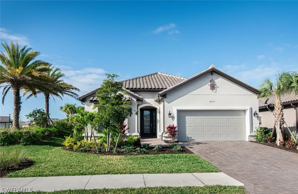 9451 Montelanico Loop Naples FL 34119