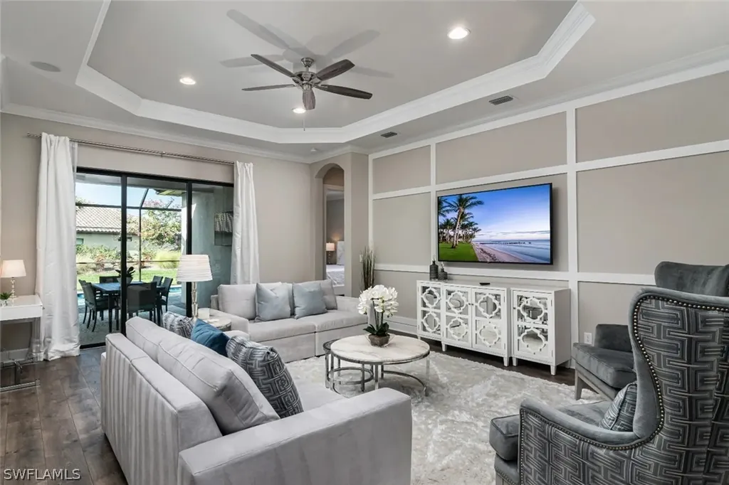 9451 Montelanico Loop Naples FL 34119