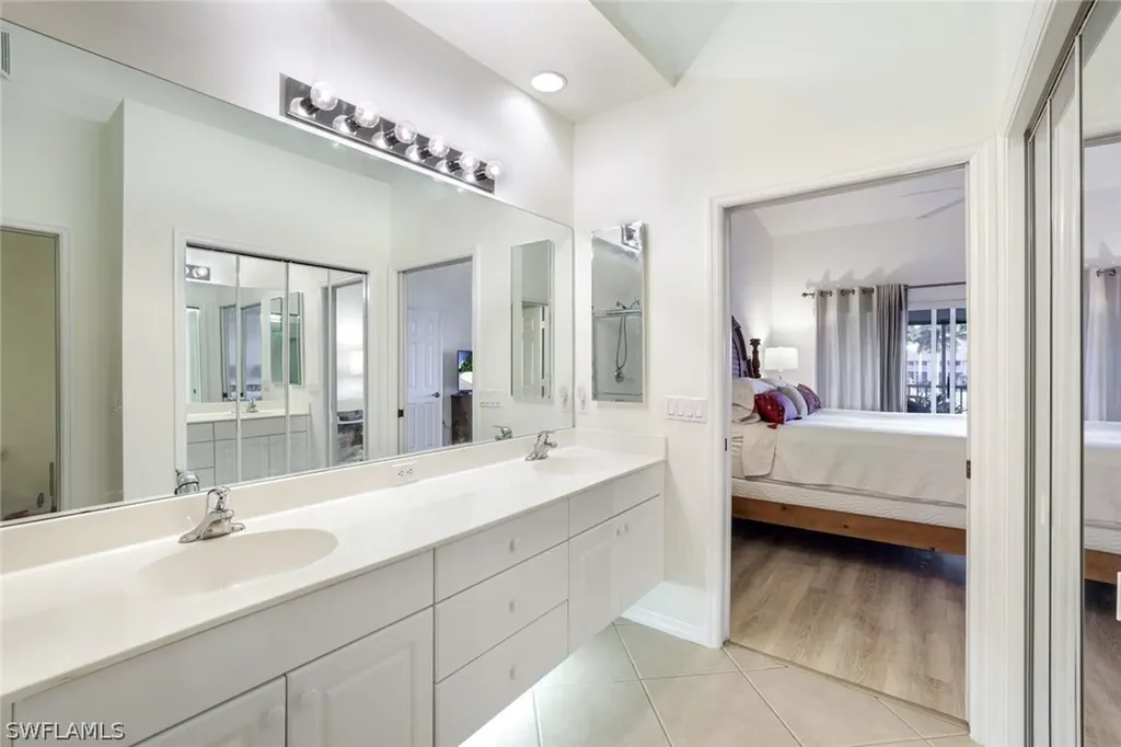 2347 Hidden Lake Court Naples FL 34112