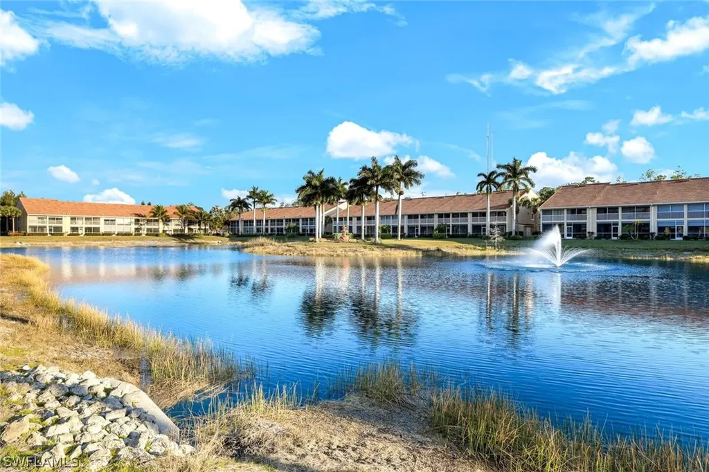 2347 Hidden Lake Court Naples FL 34112