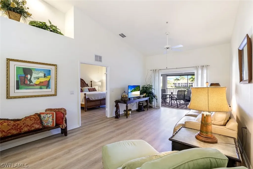 2347 Hidden Lake Court Naples FL 34112
