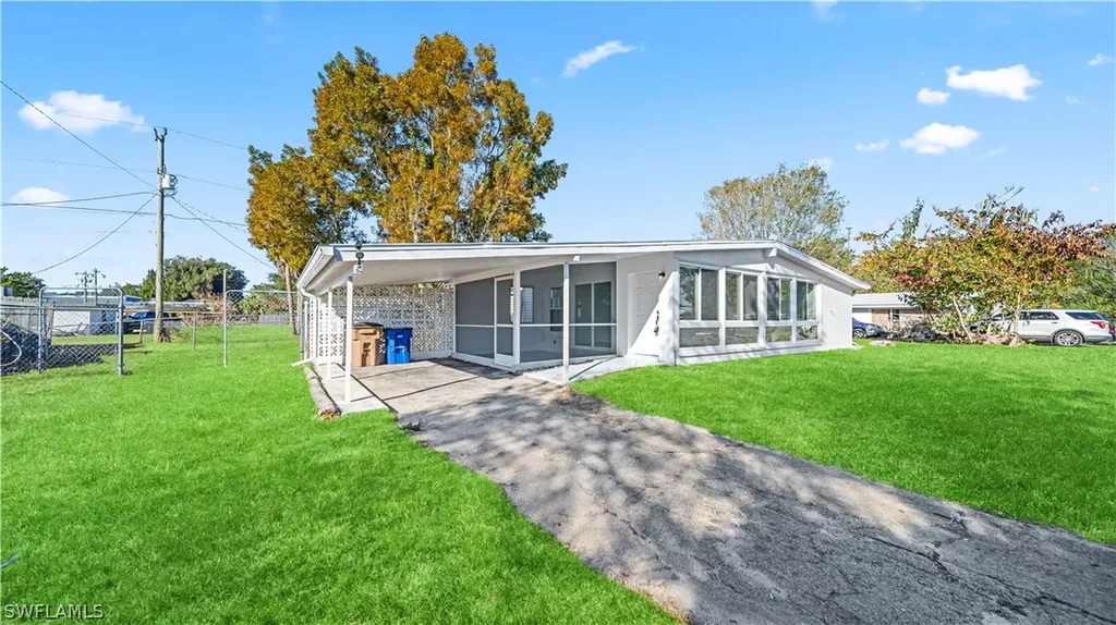 105 Oregon Road N Lehigh Acres FL 33936