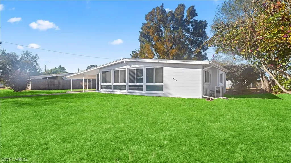 105 Oregon Road N Lehigh Acres FL 33936
