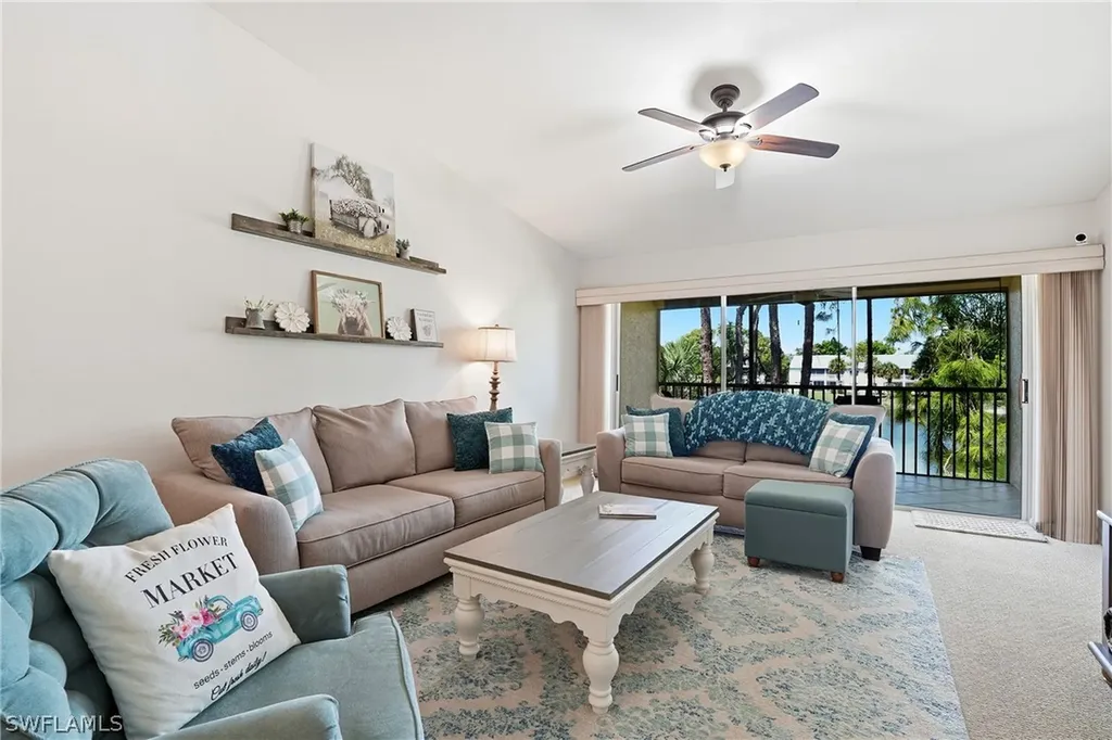 Naples FL, 1140 Sarah Jean Circle, Unit C-205