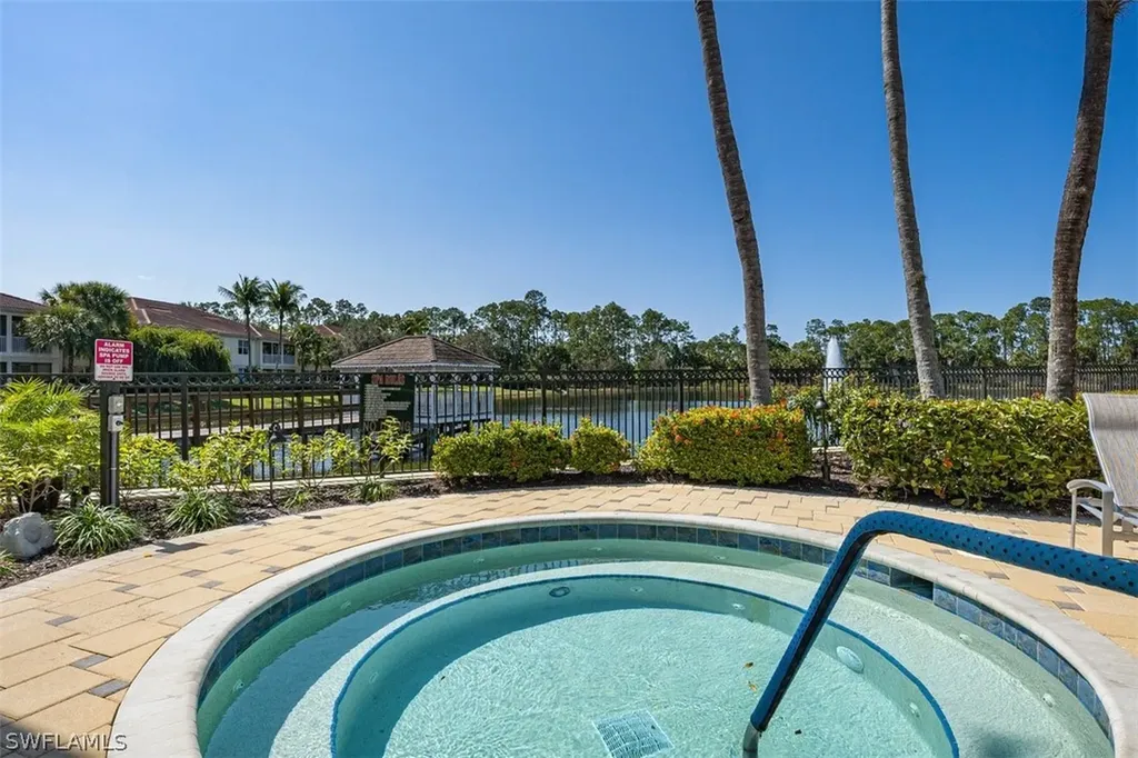 1760 Tarpon Bay Drive S Naples FL 34119