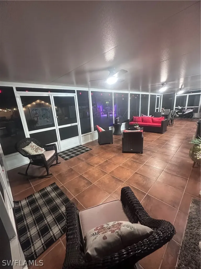 6219 Blossom Avenue Tampa FL 33614