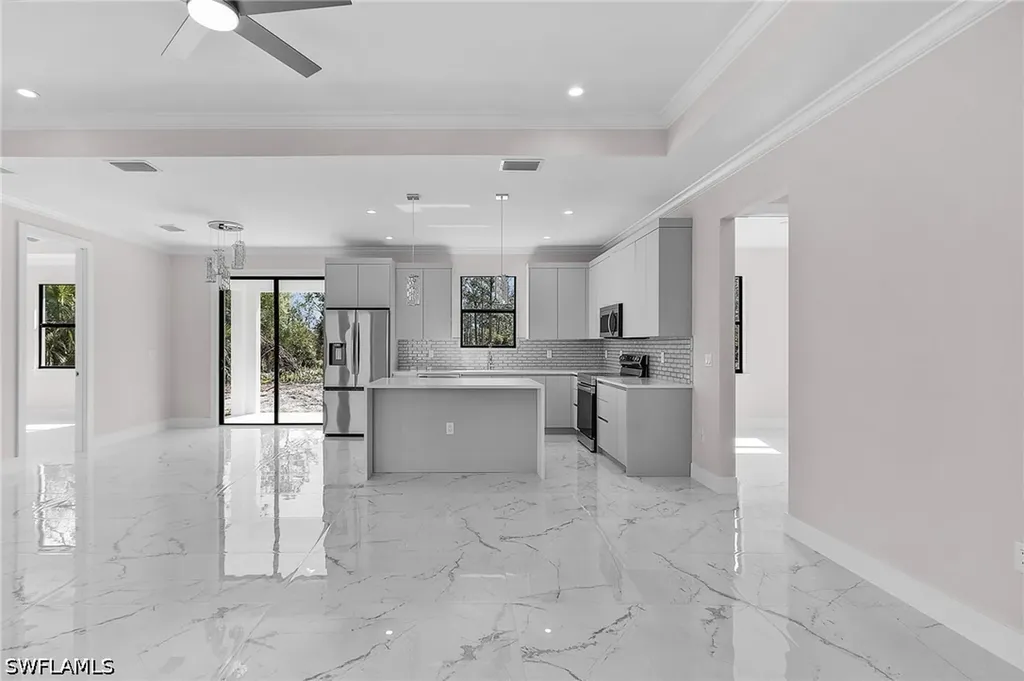 3260 60th Avenue NE Naples FL 34120