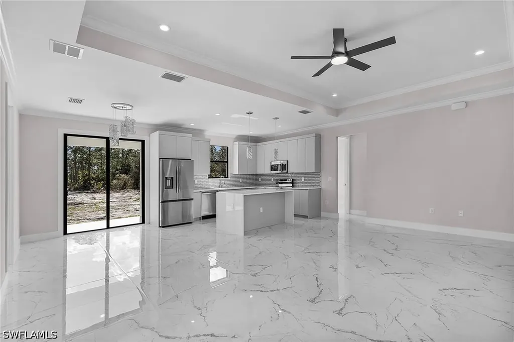 3260 60th Avenue NE Naples FL 34120