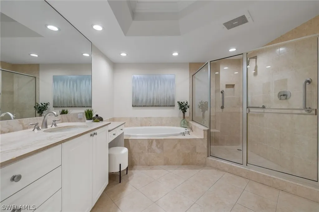 1060 Borghese Lane Naples FL 34114