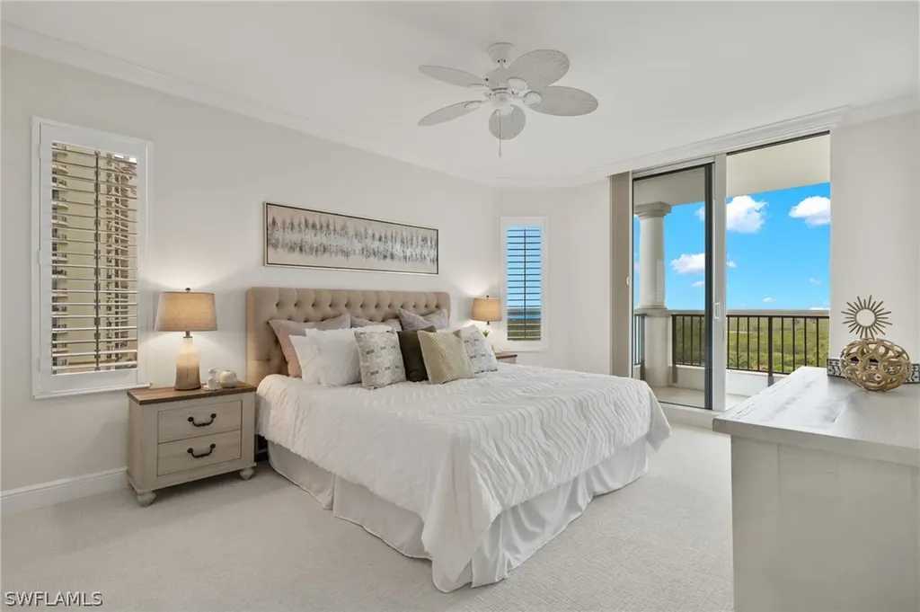 1060 Borghese Lane Naples FL 34114