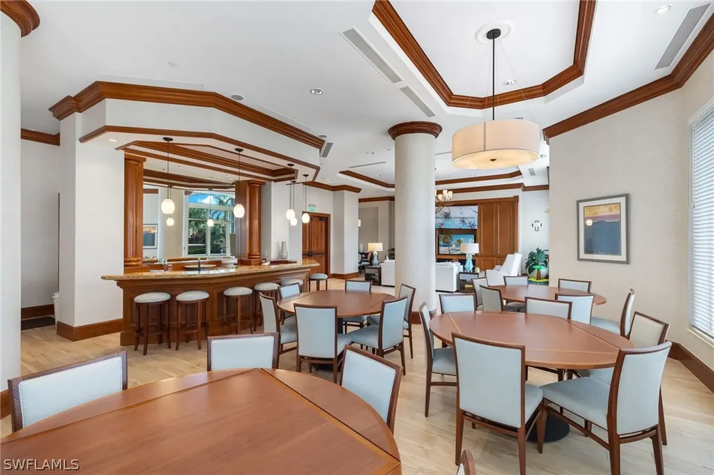 1060 Borghese Lane Naples FL 34114