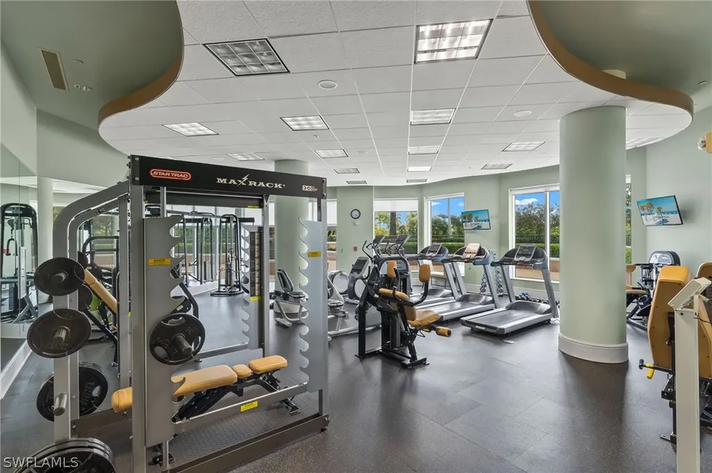 1060 Borghese Lane Naples FL 34114