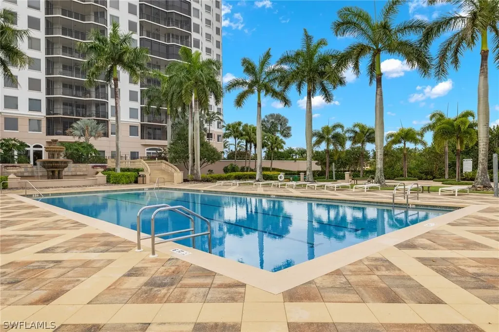 1060 Borghese Lane Naples FL 34114
