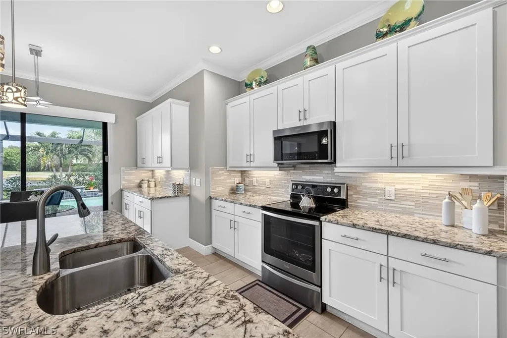 11910 White Stone Drive Fort Myers FL 33913