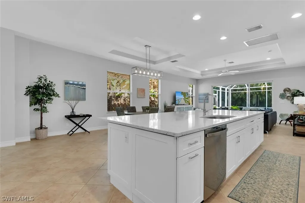 590 110th Avenue N Naples FL 34108